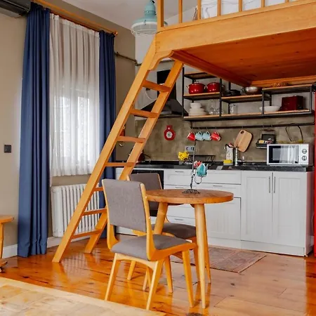 High Ceiling With Large Balcony
