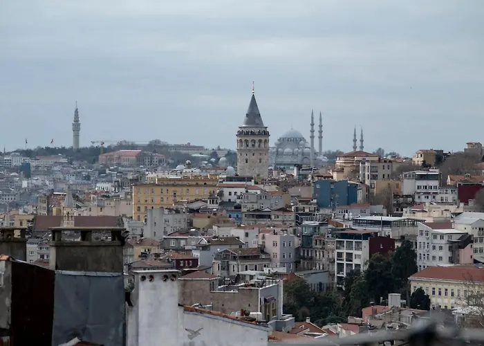 High Ceiling With Large Balcony